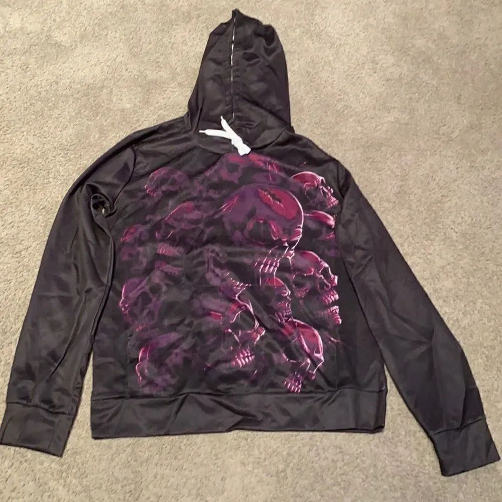 Men’s Hoodie Skulls Design NEW
